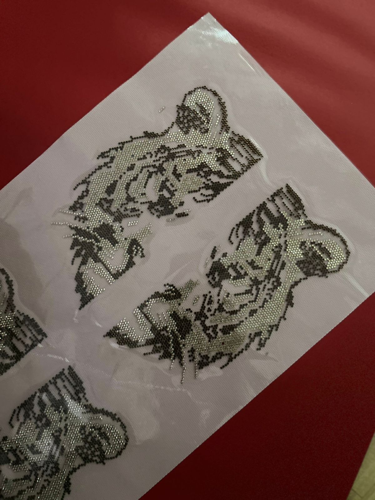Tiger Face Flock Velvet & Rhinestone Hotfix Sticker | 2-Piece Split Design for Button Shirts | Iron-On Transfer