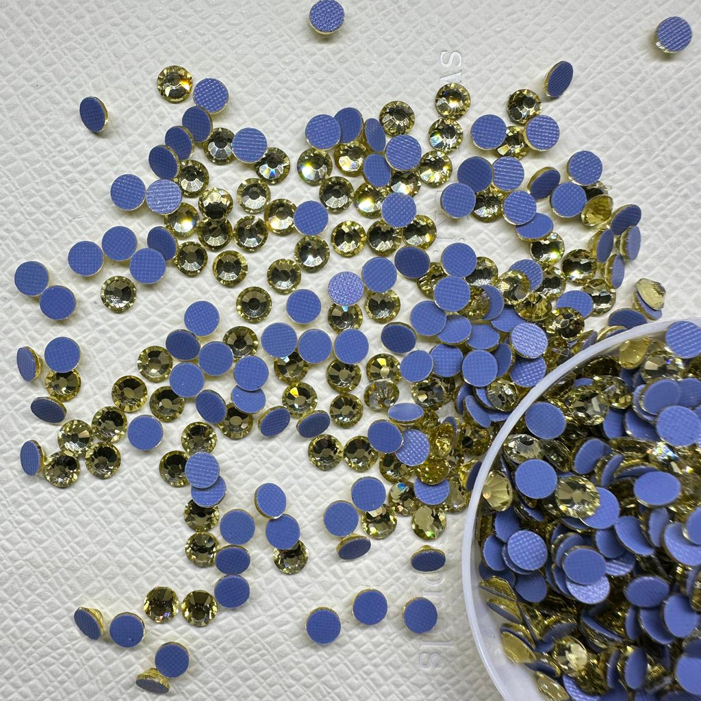 Jonquil Hotfix Rhinestones Iron-On Transfer for T-Shirts & Apparel
