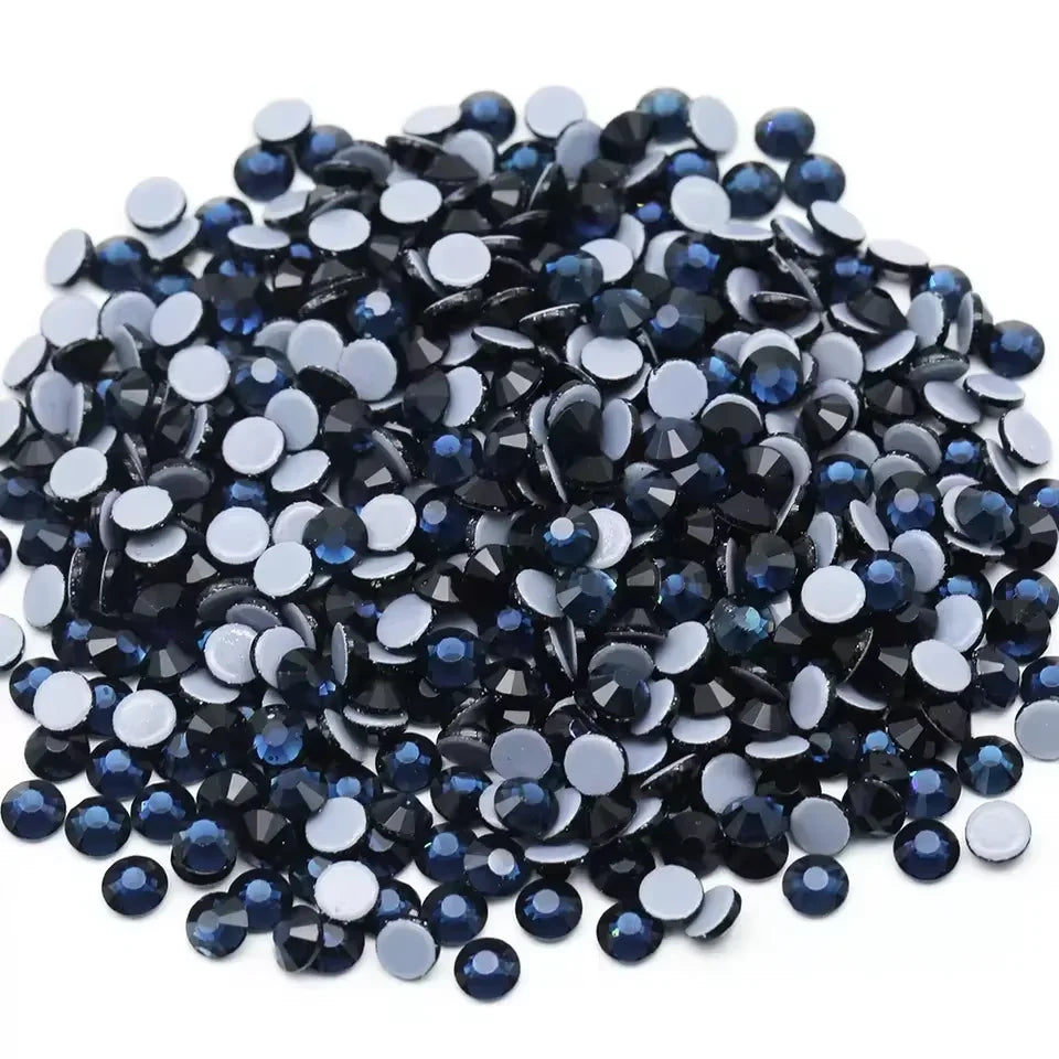 Montana Hotfix Rhinestones Iron-On Transfer for T-Shirts & Apparel